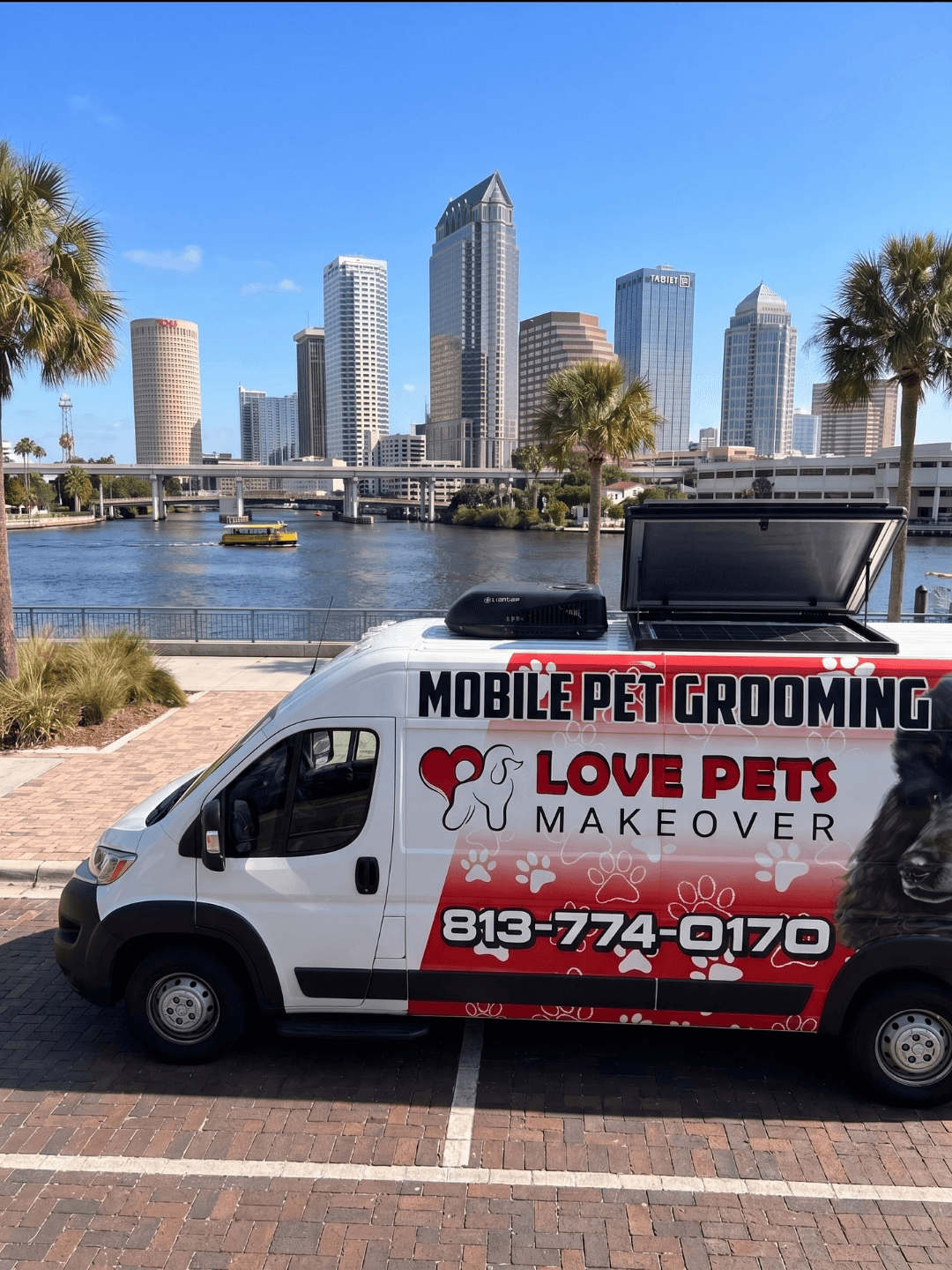 Mobile Grooming Van in Tampa